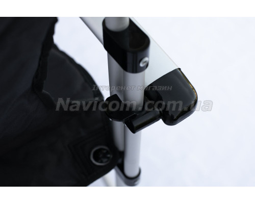 Крісло розкладне Tramp з ущільненої спинкою і жорсткими підлокітниками TRF-004