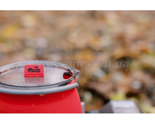 Чайник Tramp силіконовий з металевим дном 1л терракот TRC-125