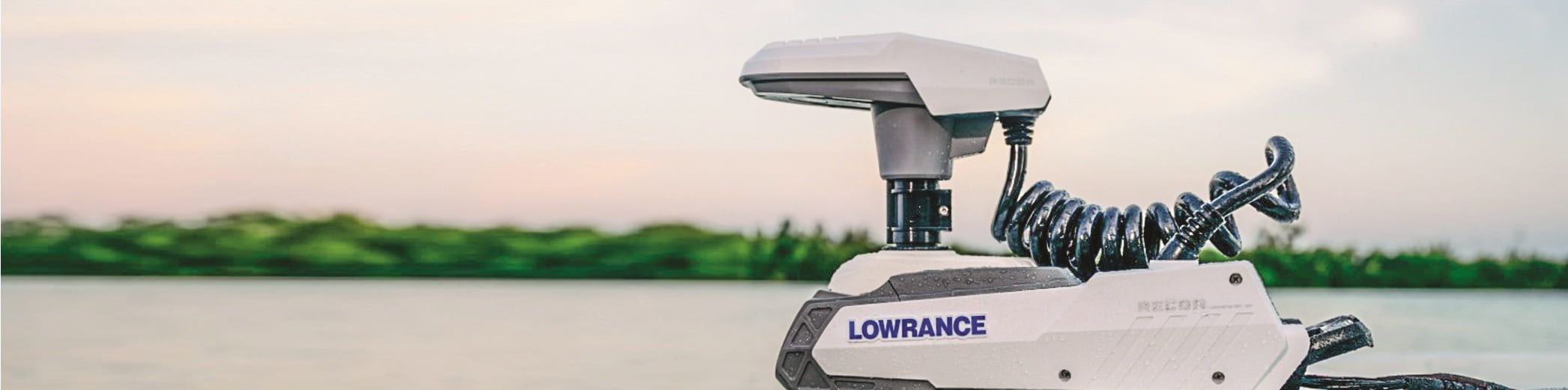 Lowrance Recon