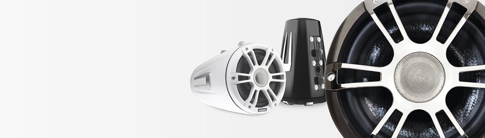 4-Fusion-Signature-Series-3-marine-wake-tower-garmin-crgbw-65-77-88