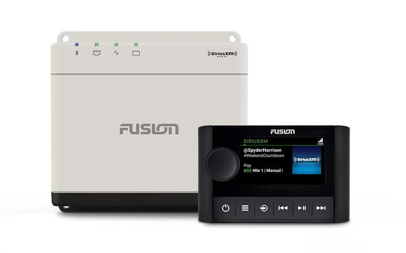 Доступ до покращених функцій SiriusXM Доступ до покращених функцій SiriusXM