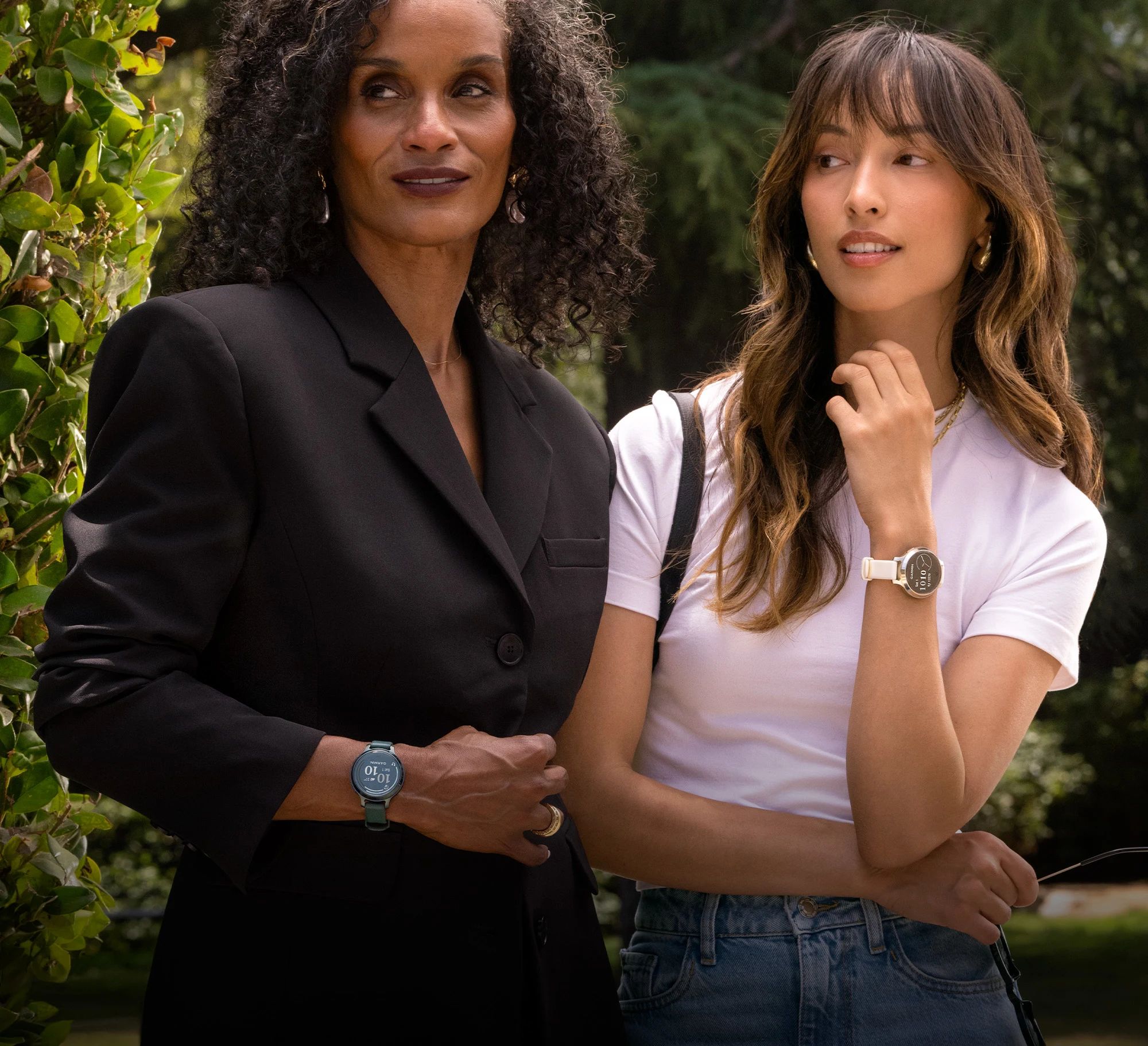 Смарт-годинник Garmin Lily 2 Active 6